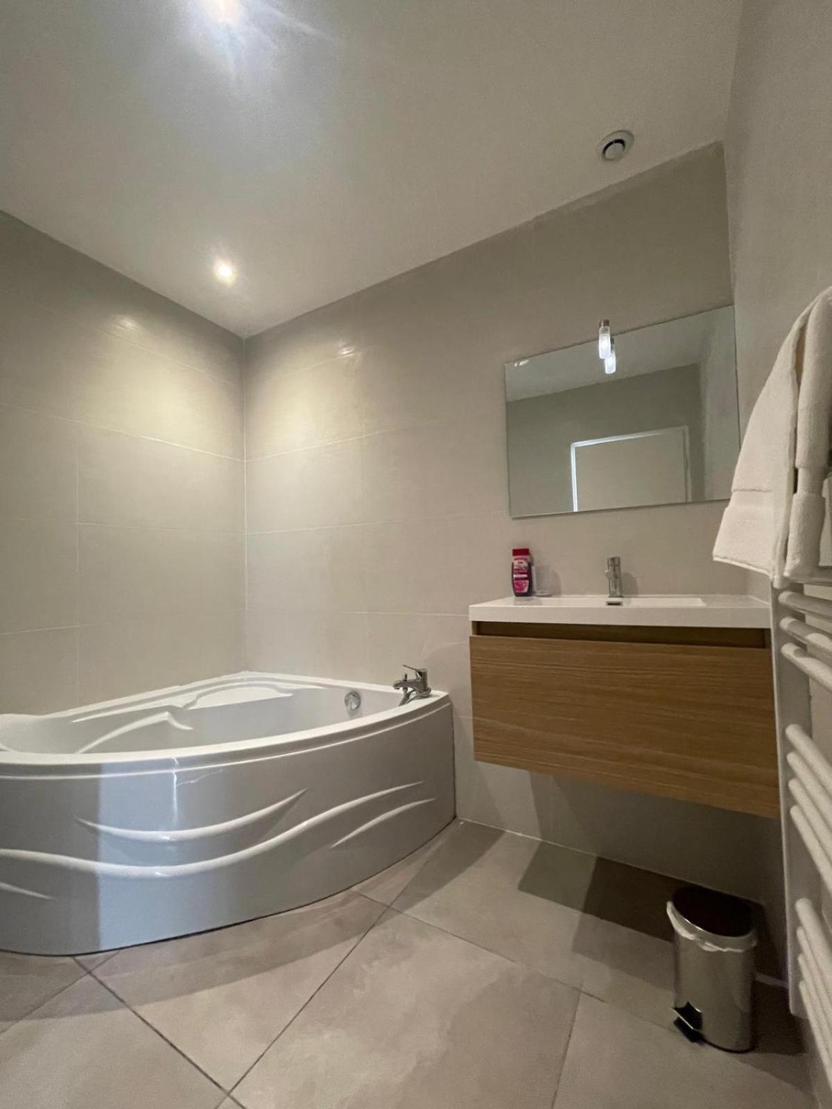 Villa Design Cap Dagde Piscine Et Plage Le Grau-dʼAgde エクステリア 写真